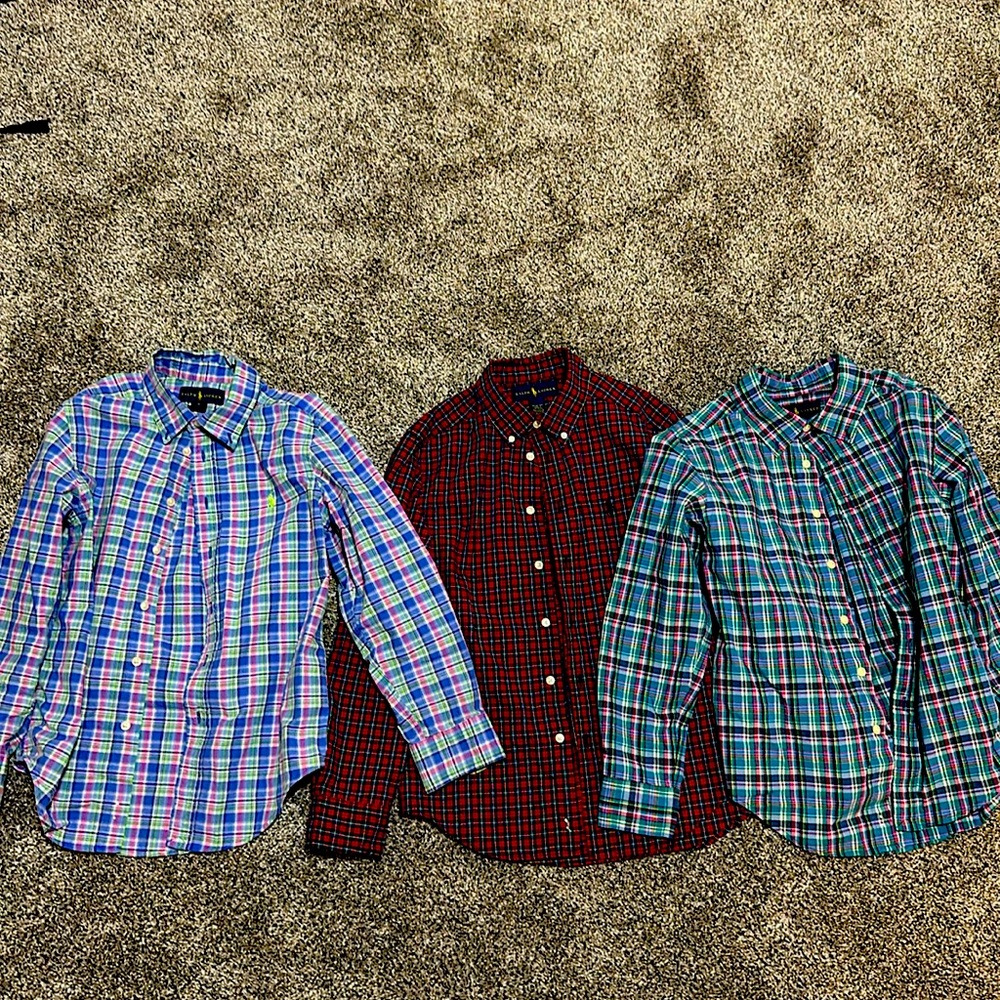 Polo long sleeves.‼️ This is M 10-12 years of age boy.